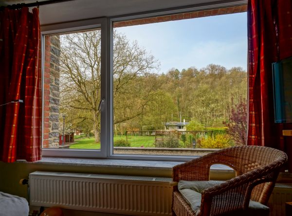 Fiberglass Window Repair in Duluth